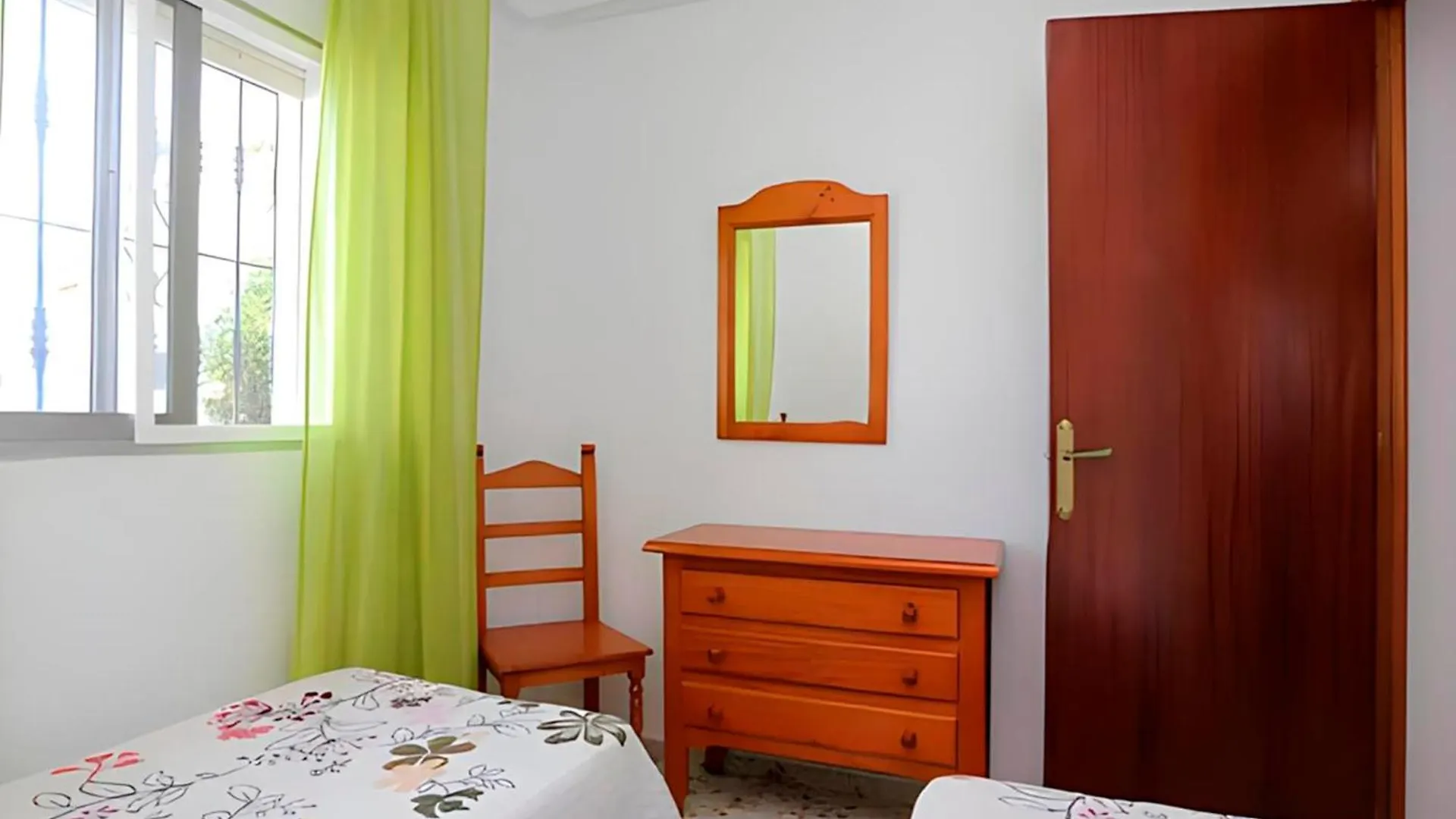 Villa Familiar Con Piscina Privada Y Jardin 科尼尔-德拉弗龙特拉